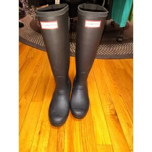 Hunter Boots SZ 5